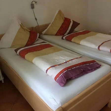 Biro Vendeghaz Cserszegtomaj